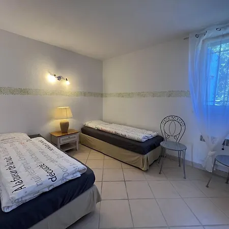 T3 Climatisee Avec Wifi, Proche Plage, 5 Pers - Fr-1-81-620 Le Barcarès